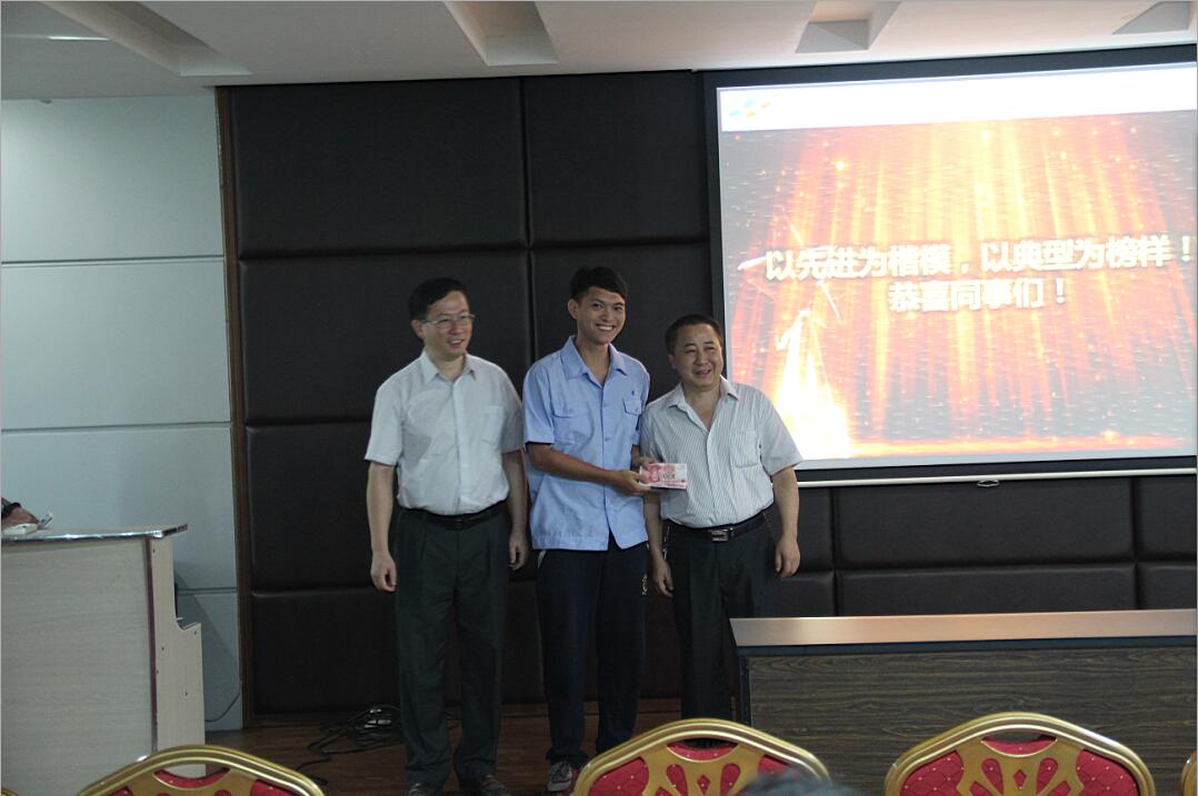 VMGWCBKPPQEX5HRK`2EW5VM.jpg VMGWCBKPPQEX5HRK`2EW5VM.jpg